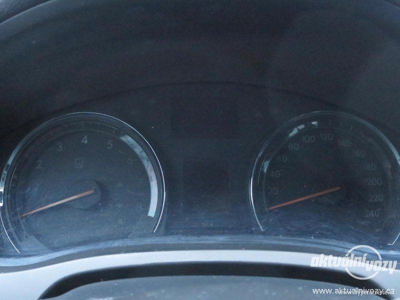 Toyota Avensis 1.8, benzín, RV 2009 - foto 7