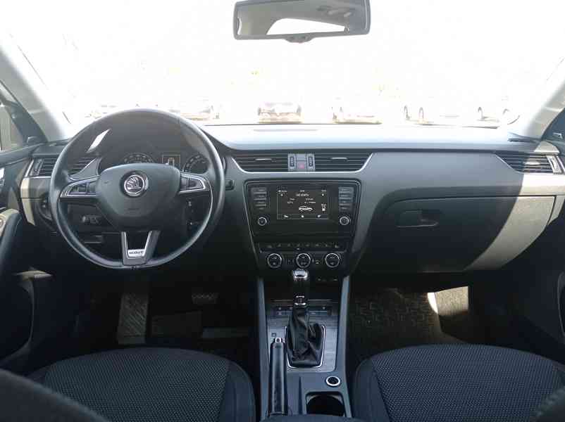Škoda Octavia Scout 2.0 TDI 135kW/4x4/Tažné - foto 24