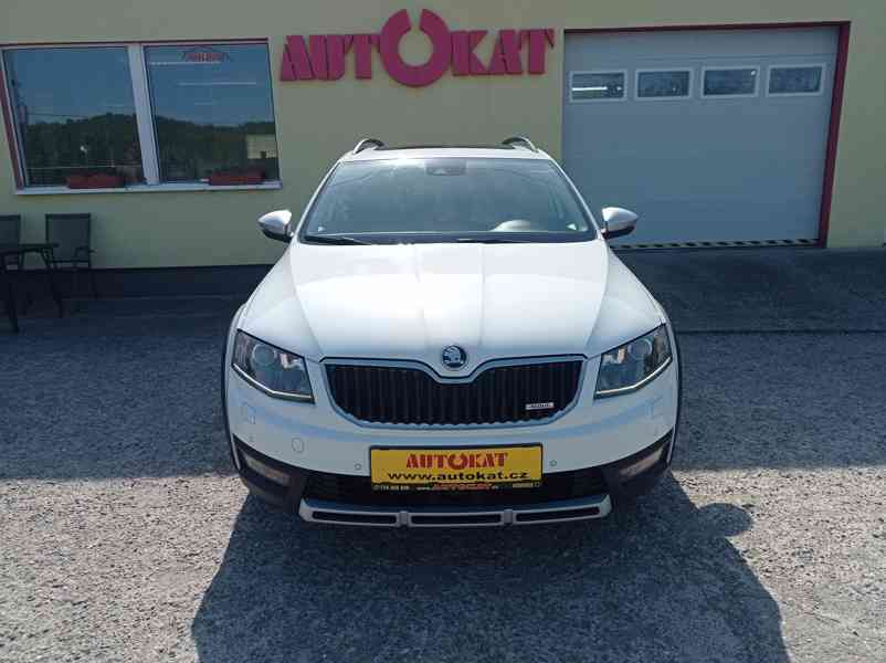 Škoda Octavia Scout 2.0 TDI 135kW/4x4/Tažné - foto 8