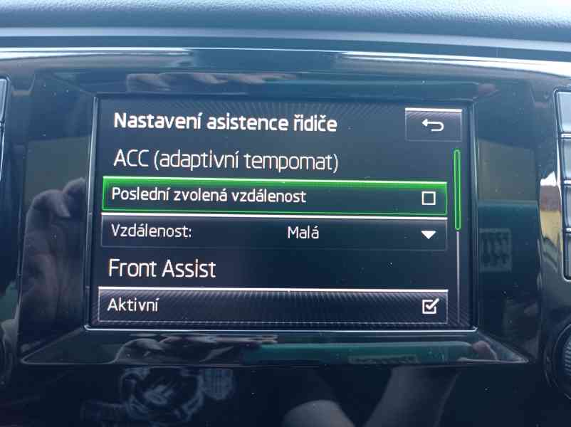 Škoda Octavia Scout 2.0 TDI 135kW/4x4/Tažné - foto 32