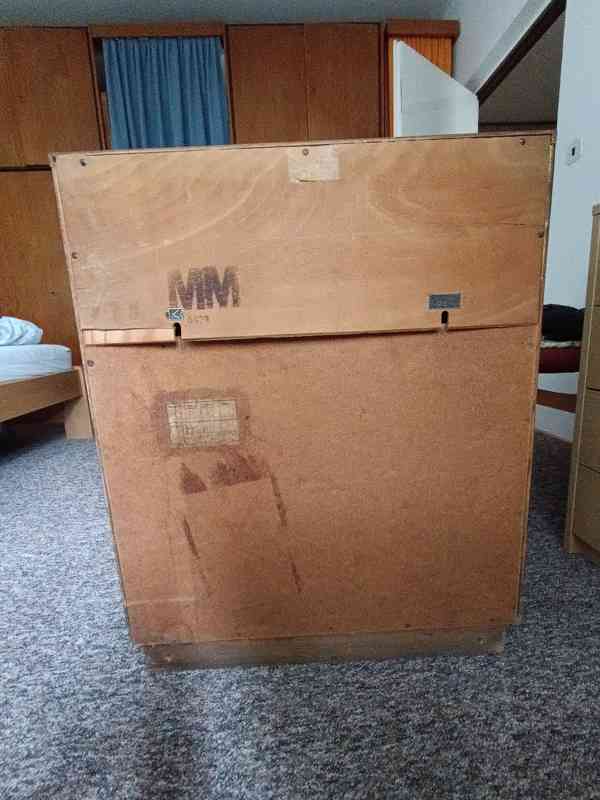 Daruji skříň na gramofon Supraphon  - foto 5