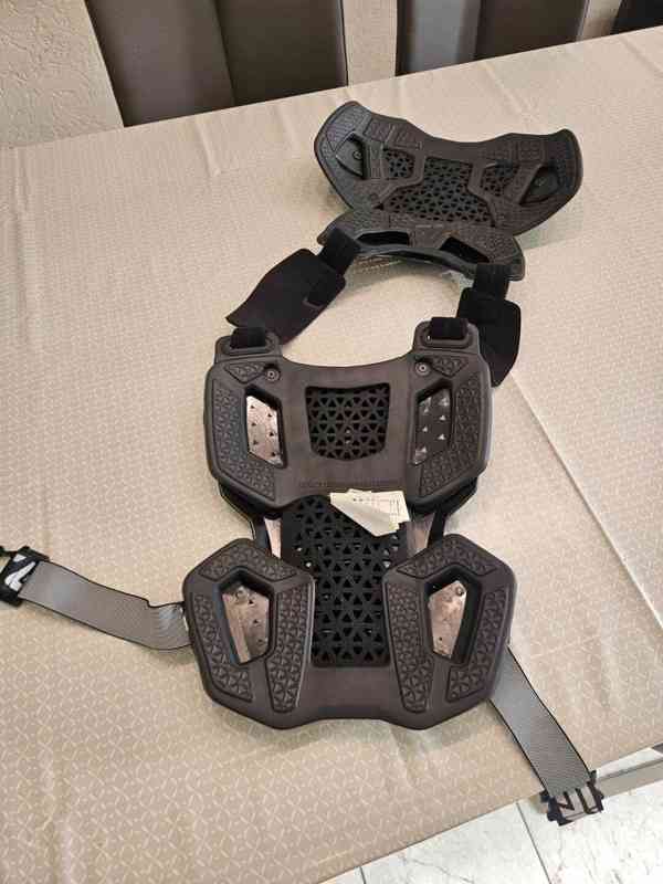 Motokrosový chránič Leatt Chest Protektor 3.5 - foto 3