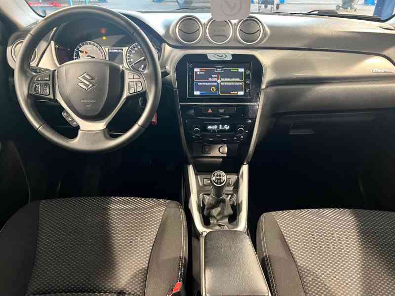 Suzuki Vitara 1.6i Comfort 4x4 benzín 88kw - foto 18