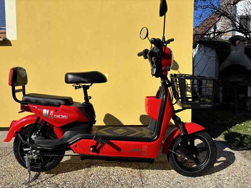 Elektrický skútr bez řidičáku – levná jízda, nový, skladem - foto 8