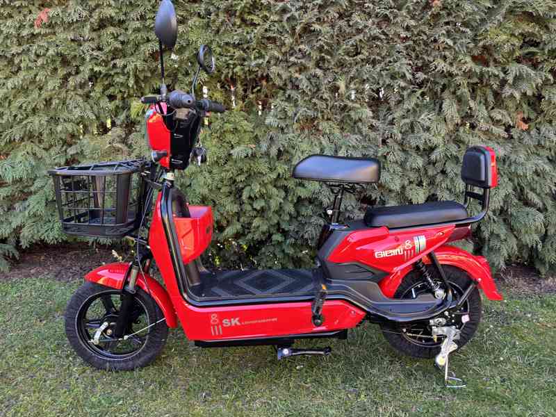 Elektrický skútr bez řidičáku – levná jízda, nový, skladem - foto 10