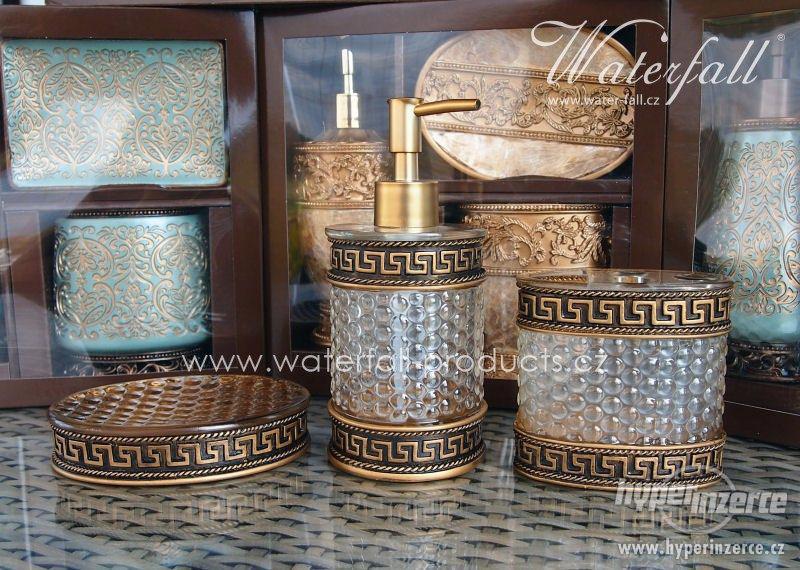 Luxusní koupelnové doplňky v bronzové barvě - foto 2