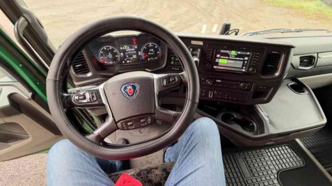 6x4 lesovůz 35/26t Scania R500 + HR Klesla - foto 7