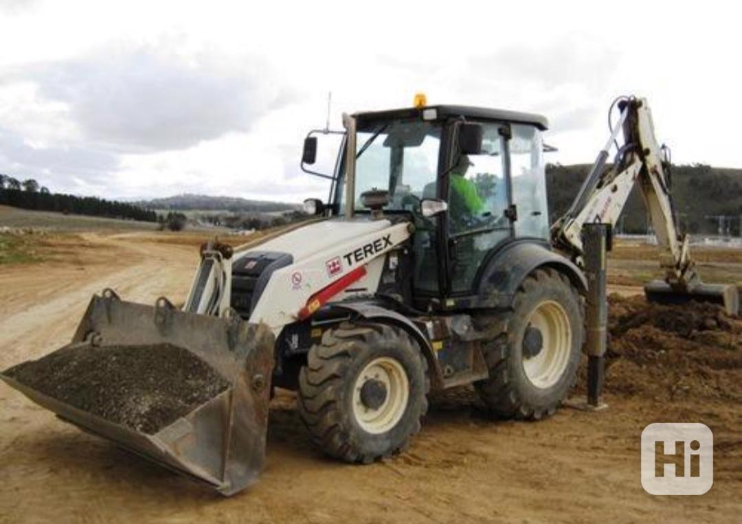 Terex sklo sklá okná stavebné stroje traktorbagre minibagre - foto 1