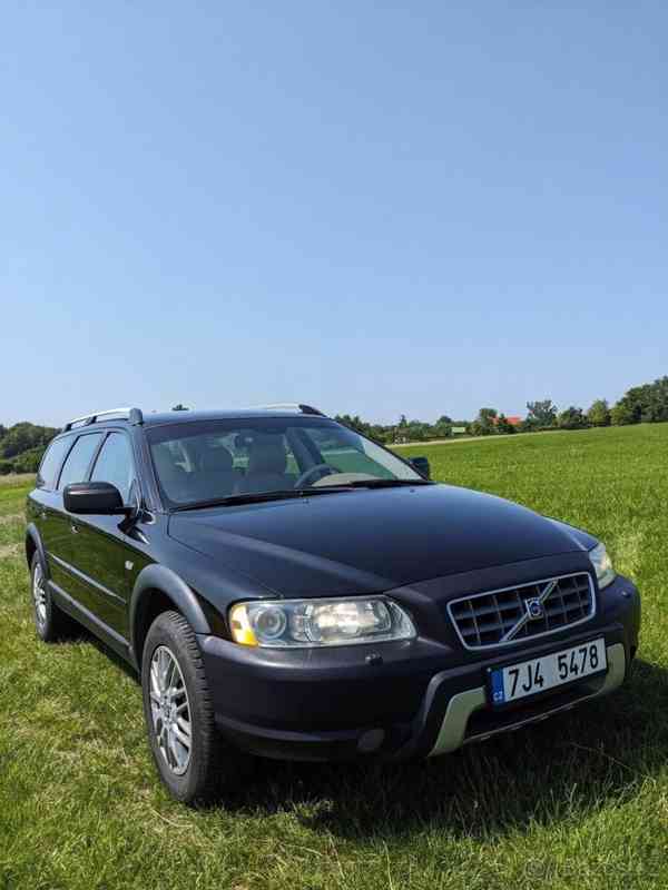 Volvo XC70 2,5 - foto 1