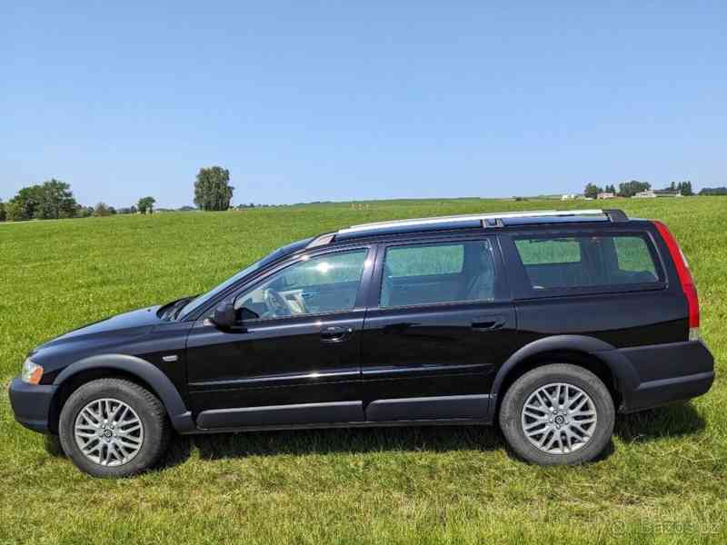 Volvo XC70 2,5 - foto 5