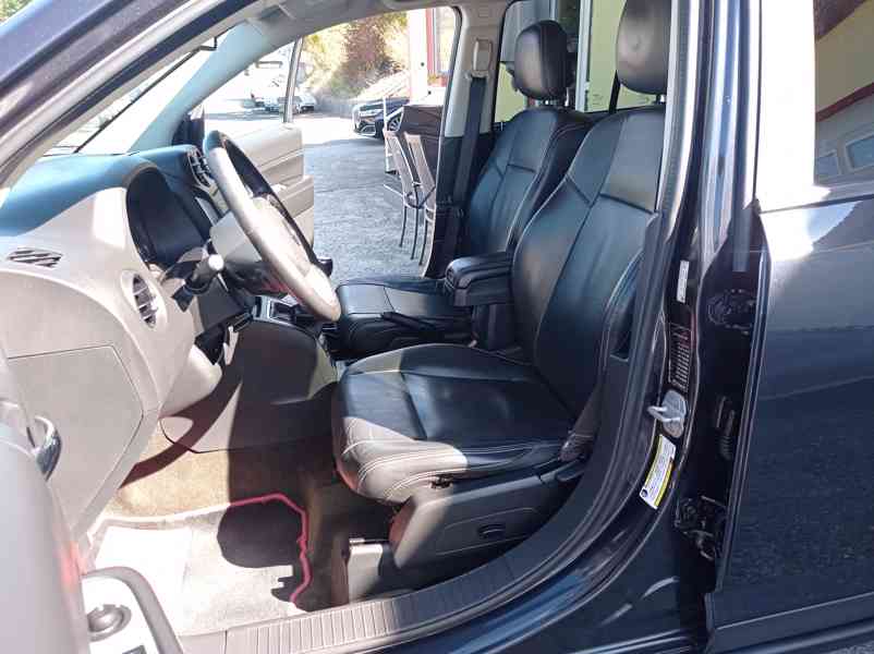 Jeep Compass 2.2 CRD/4x4/Výhřev/Navi/1Maj - foto 11