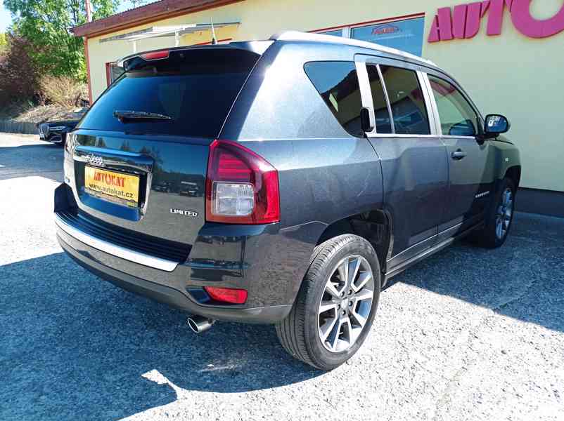 Jeep Compass 2.2 CRD/4x4/Výhřev/Navi/1Maj - foto 3