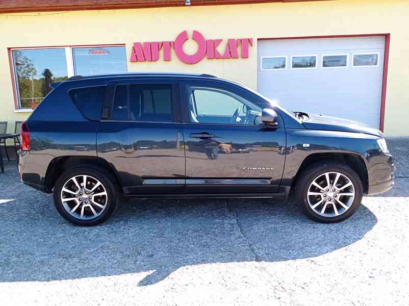Jeep Compass 2.2 CRD/4x4/Výhřev/Navi/1Maj - foto 2