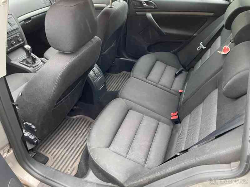Škoda Octavia 2 1,8 TSI kombi r.v.2008	 - foto 6