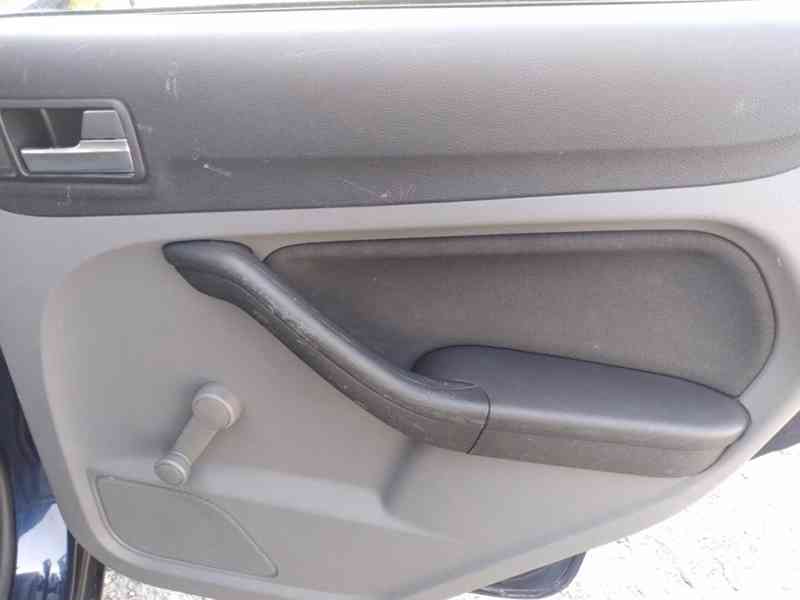FORD FOCUS COMBI 1.6 16V AC,ČR,1.VLASTNÍK - foto 26