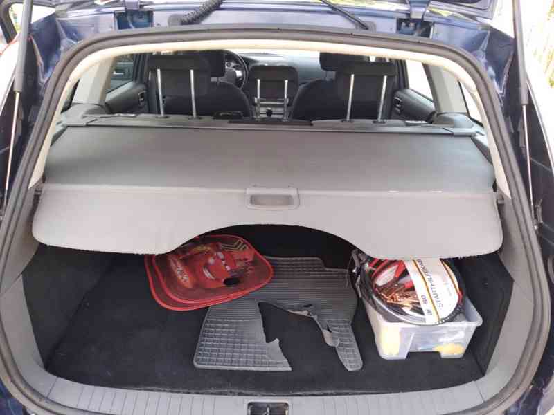 FORD FOCUS COMBI 1.6 16V AC,ČR,1.VLASTNÍK - foto 22