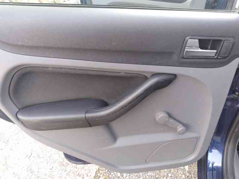 FORD FOCUS COMBI 1.6 16V AC,ČR,1.VLASTNÍK - foto 25