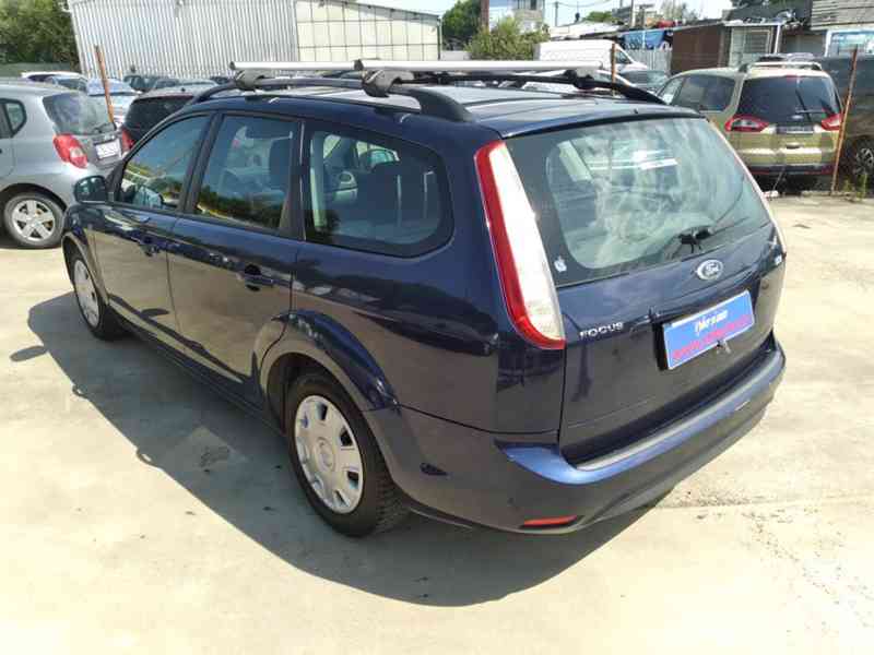 FORD FOCUS COMBI 1.6 16V AC,ČR,1.VLASTNÍK - foto 8