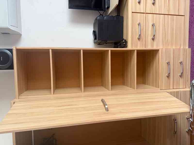 Nábytek dětský pokoj - foto 3