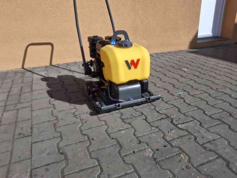 Vibrační deska Wacker Neuson BPS1550Gw 15 kN - foto 3