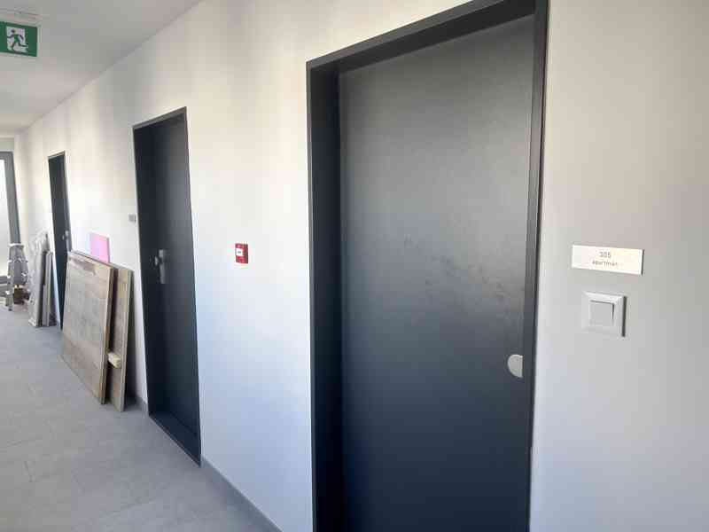 Moderní 2kk s balkonem, parkovacím stáním, klimou-novostavba - foto 10