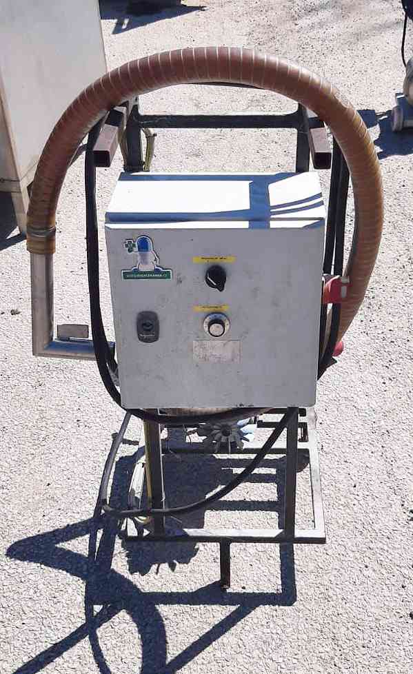 Prodej zařízení pivovaru 300 L - foto 10