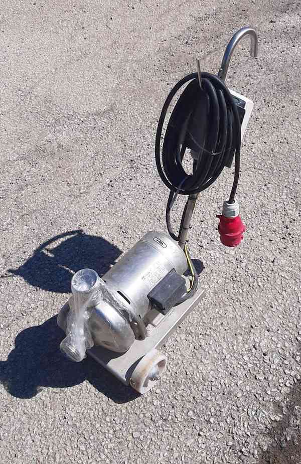 Prodej zařízení pivovaru 300 L - foto 9