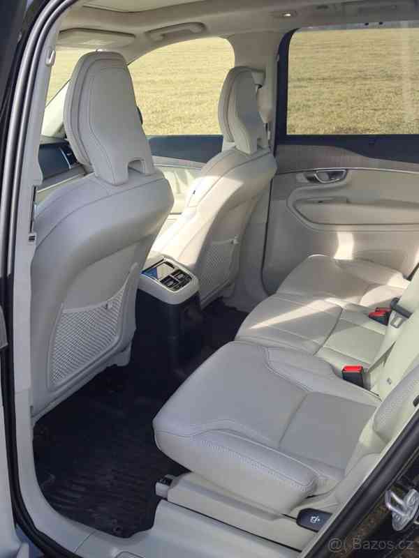 Volvo XC90 2,5   RECHARGE - foto 9