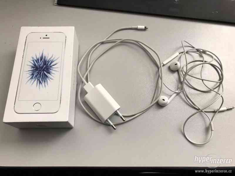 Apple iPhone SE 64GB silver white TOP záruka - foto 1
