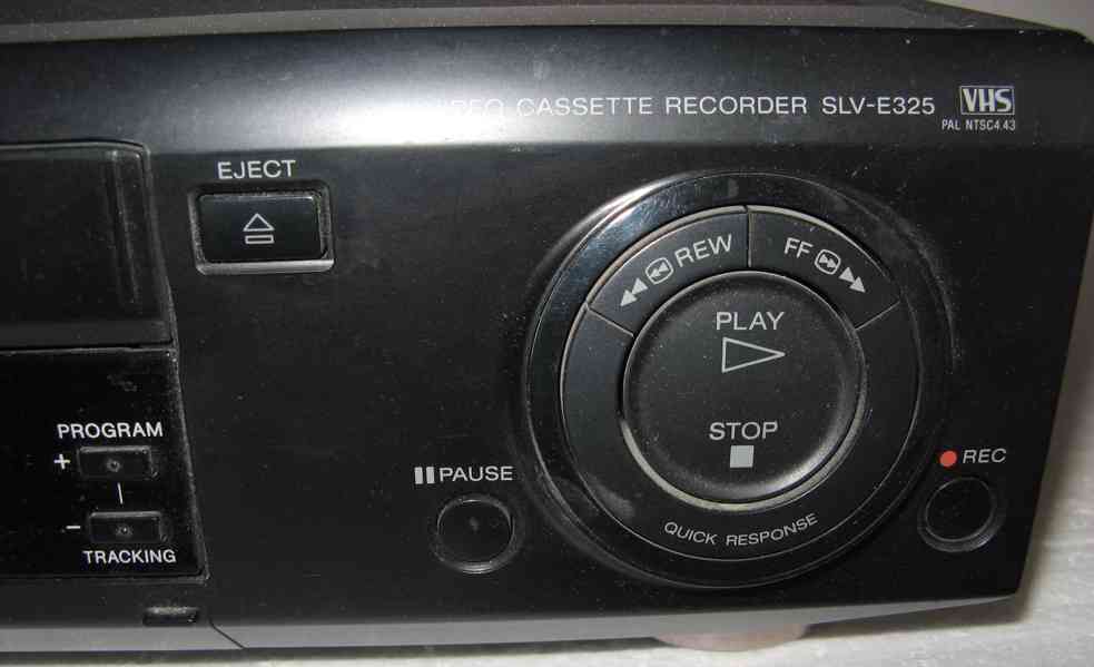 Videorekordér Sony SLV-E325 - foto 3