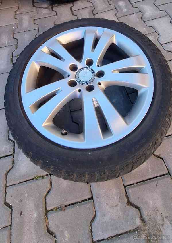 Mercedes-Benz Třídy C 2,0   C320 Cdi Elegance - foto 14