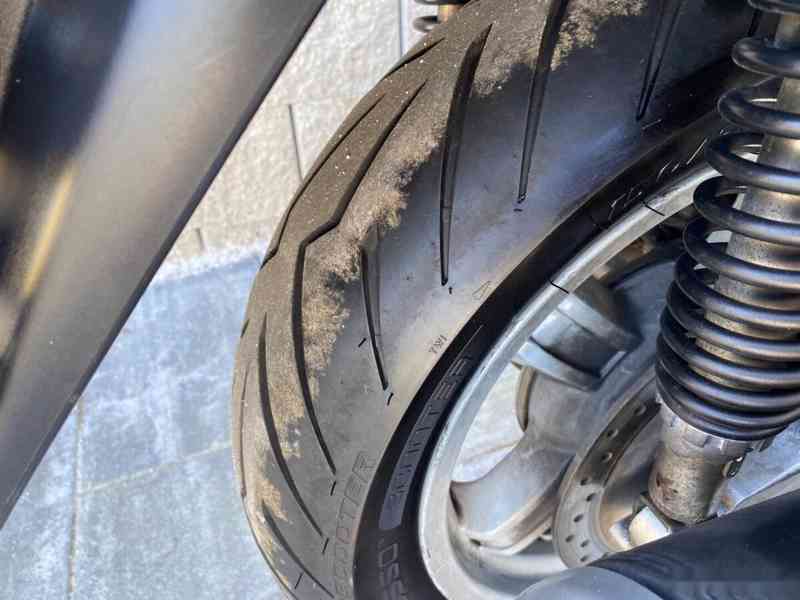 Yamaha Versity 300 - foto 5
