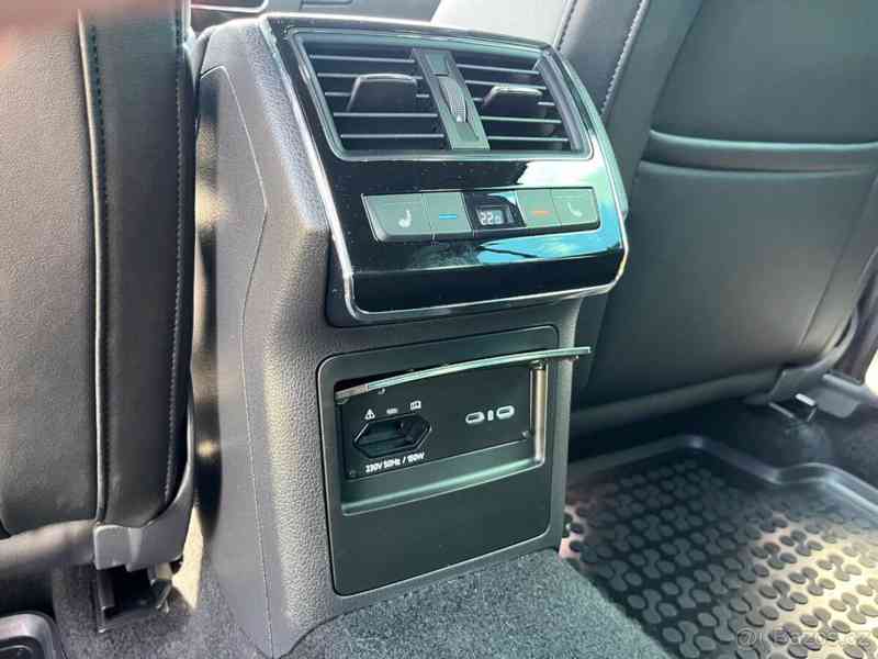 Škoda Superb 2,0   Combi Laurin & Klement TDI - foto 9