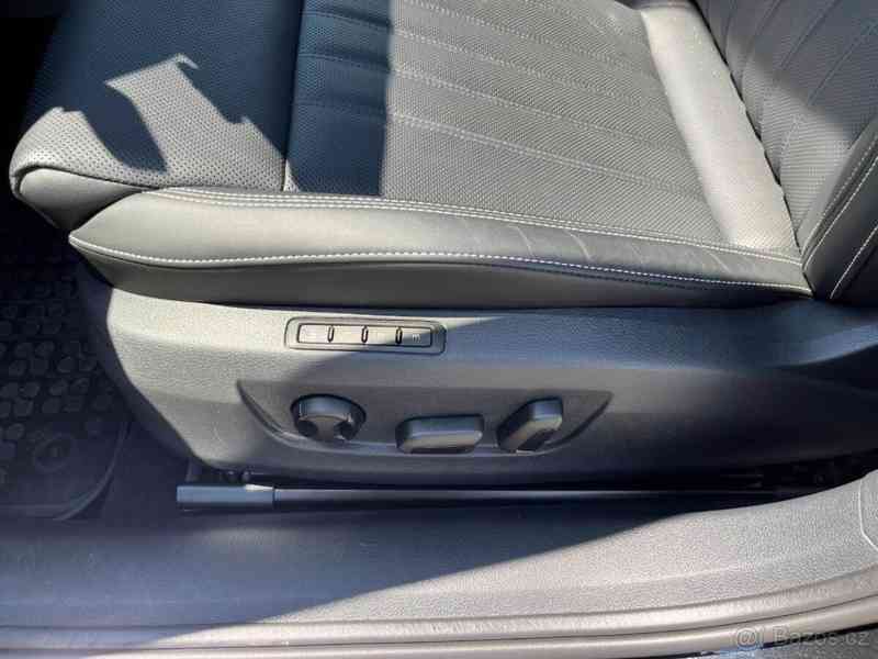 Škoda Superb 2,0   Combi Laurin & Klement TDI - foto 8