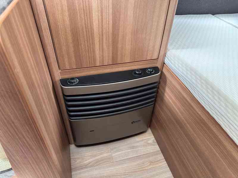 Karavan Cara One 390 - foto 15