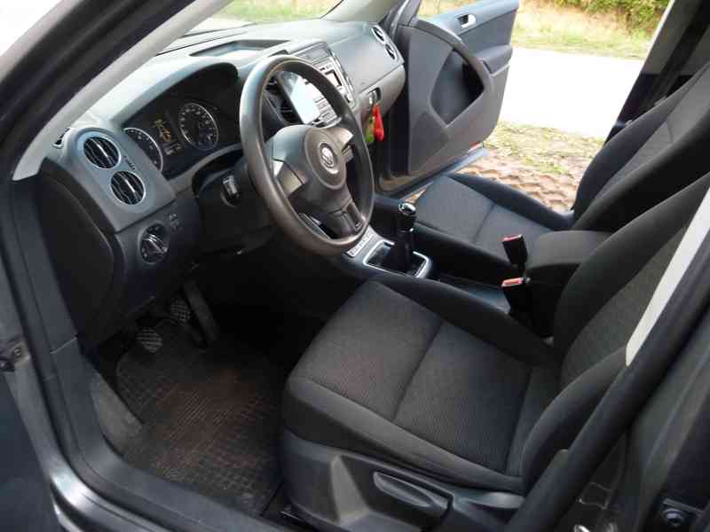 WV TIGUAN 2,0 TDi, 103 kW, koupen v ČR 5/2014 !! - foto 13