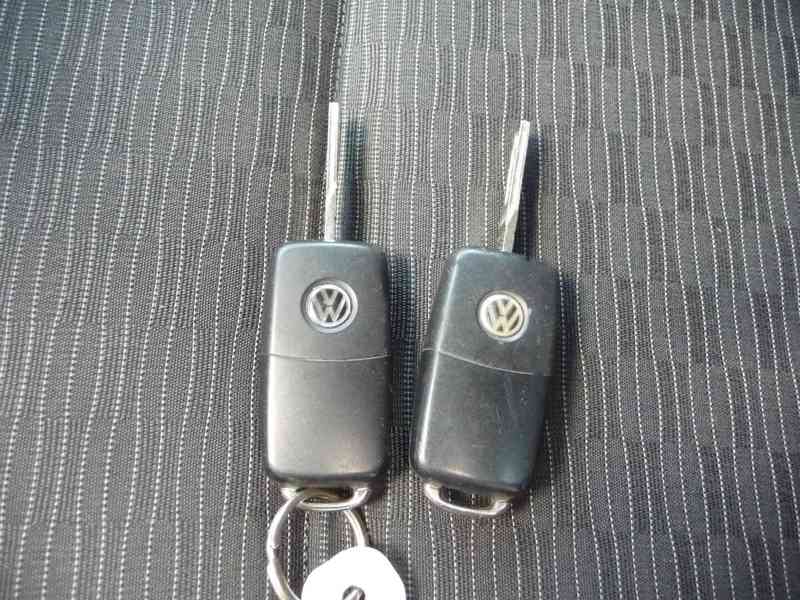 WV TIGUAN 2,0 TDi, 103 kW, koupen v ČR 5/2014 !! - foto 15