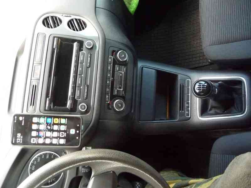 WV TIGUAN 2,0 TDi, 103 kW, koupen v ČR 5/2014 !! - foto 12