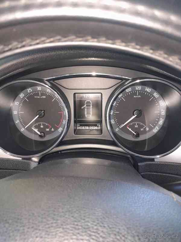 BMW Řada 2 1,8   218d, grand,2021 ,coupe - foto 22
