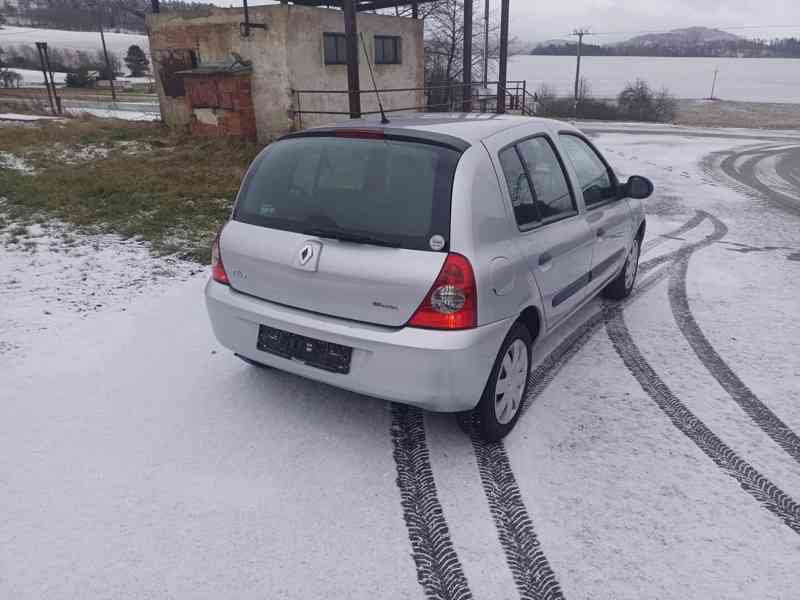 Renault Clio II Campus 1.2 55Kw RV.2010 - foto 5