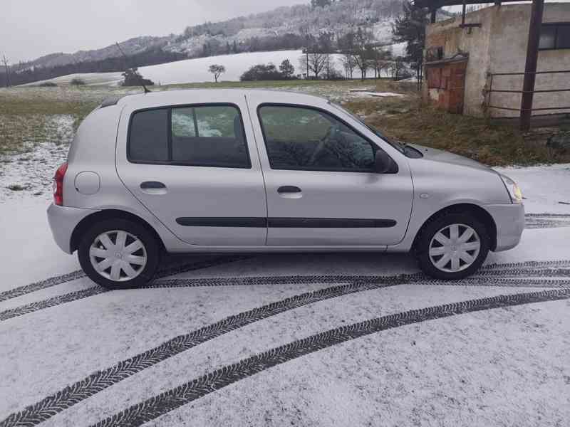 Renault Clio II Campus 1.2 55Kw RV.2010 - foto 10