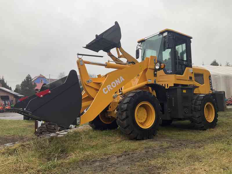 Kloubový nakladač CR20 CRONA, 5500 kg, AKCE!! - foto 9