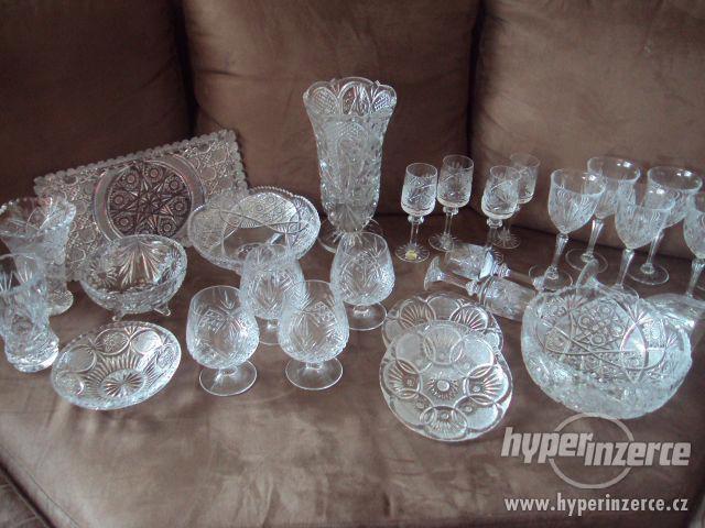 BROUŠENÉ SKLO - foto 1