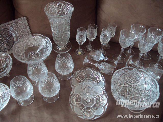 BROUŠENÉ SKLO - foto 2