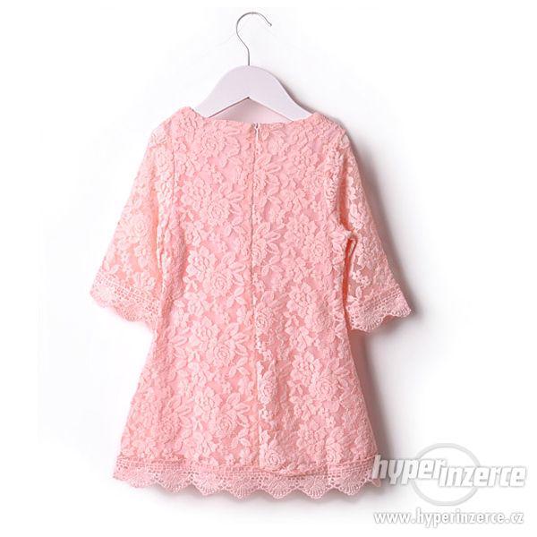 Růžové krajkové šaty vel. cca 110 - foto 1