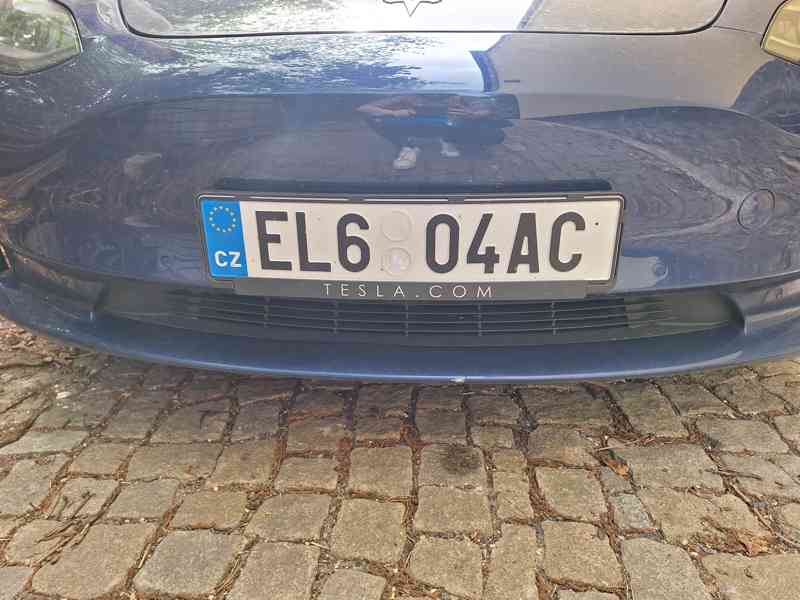 Elektromobil Tesla 3 - foto 2