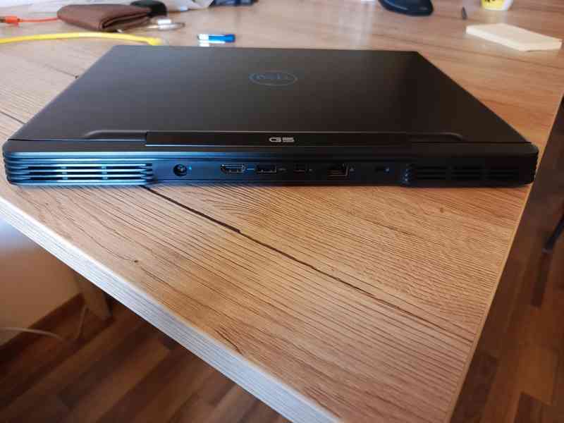Herní notebook Dell G 5 15 Gaming - foto 8