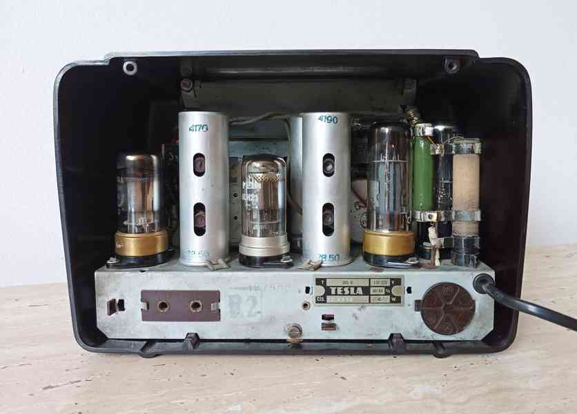 Starožitné rádio Tesla Talisman 305U po kompletní renovaci - foto 7