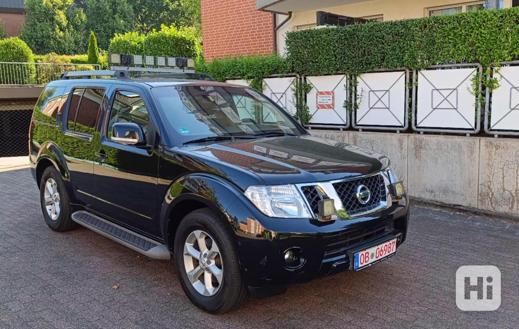 Nissan Pathfinder 2,5DCi SE 140kw - foto 1
