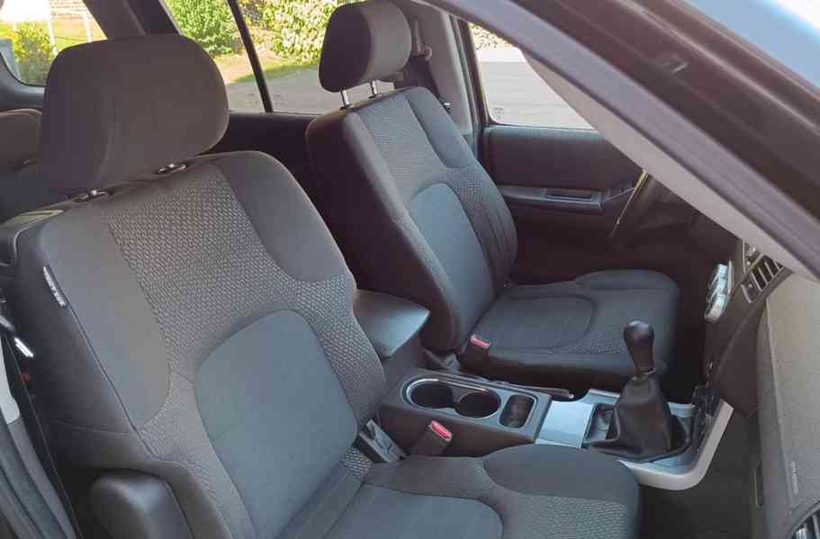 Nissan Pathfinder 2,5DCi SE 140kw - foto 15